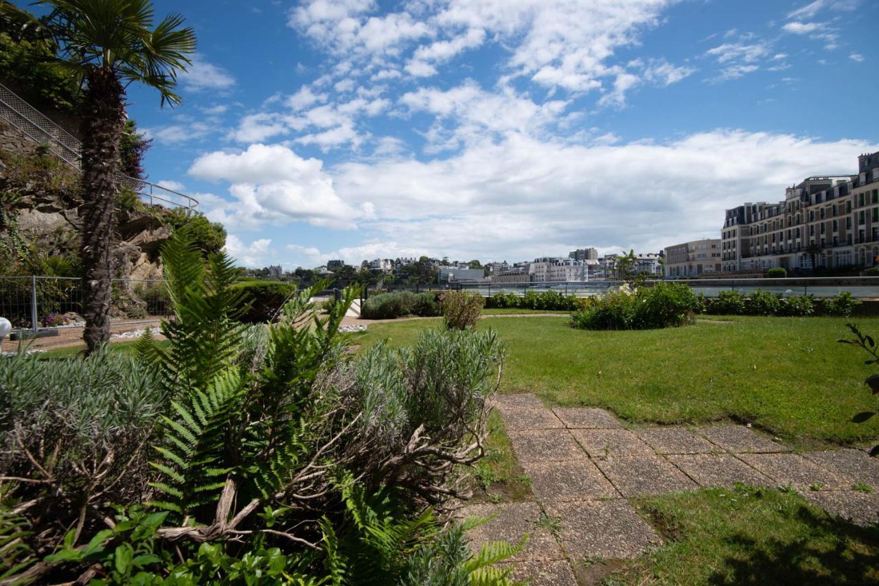Résidence Le Crystal Dinard Esterno foto